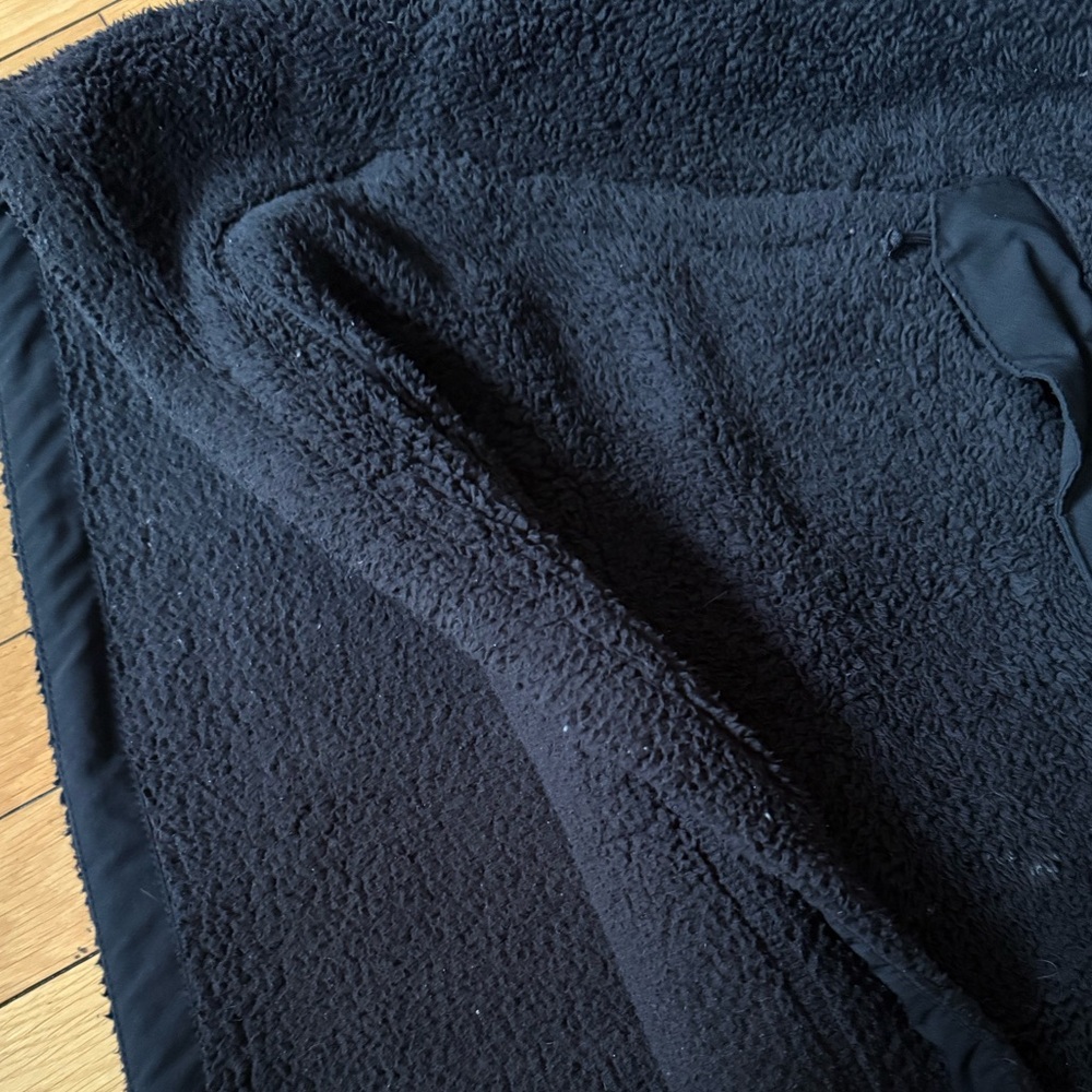 The North Face Charcoal Fleece Jacket - Picture 6 of 13